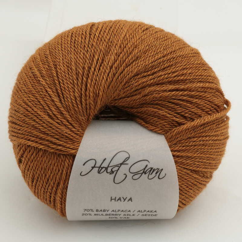 Holst Garn Haya - Alpaca/Silk/Yak Holst Garn Haya Alpaca/Silk/Yak 22  Croissant Offer: $10.94,-